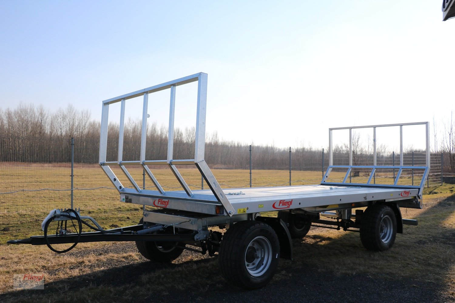 Ballentransportwagen tip Fliegl ZPW 100, Neumaschine in Mühldorf (Poză 1)