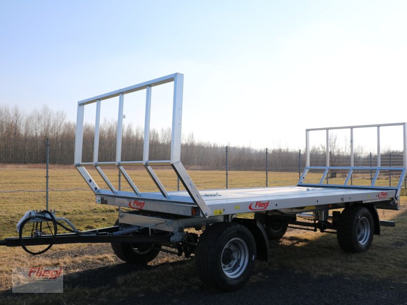 Ballentransportwagen tip Fliegl ZPW 100, Neumaschine in Mühldorf