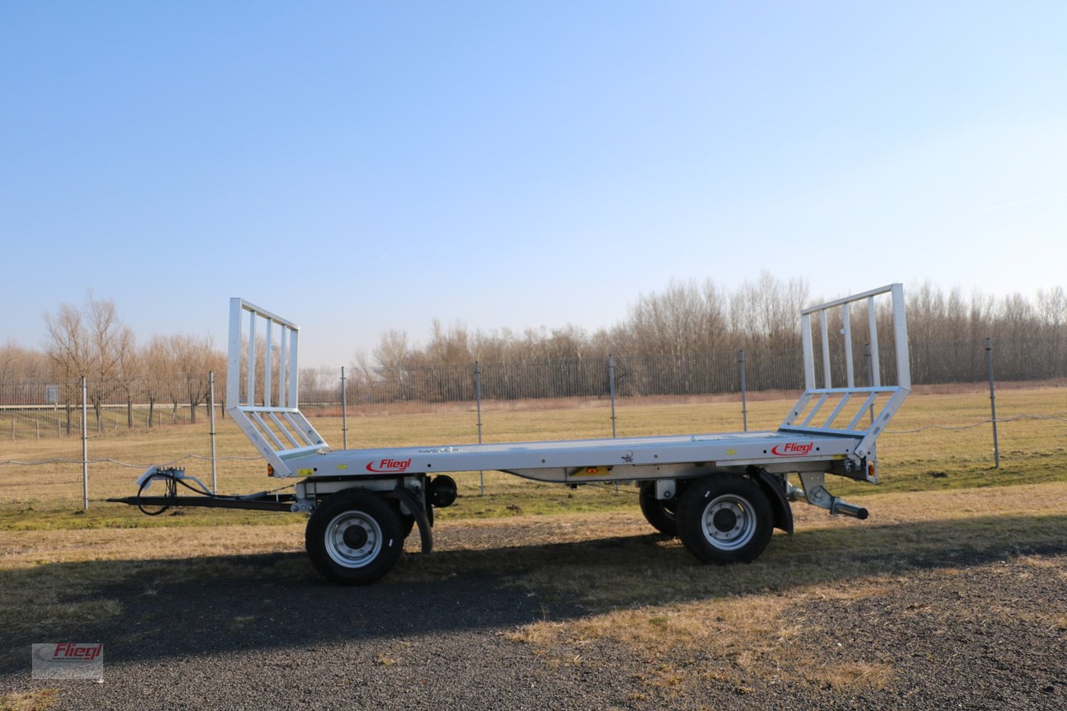 Ballentransportwagen tip Fliegl ZPW 100, Neumaschine in Mühldorf (Poză 2)