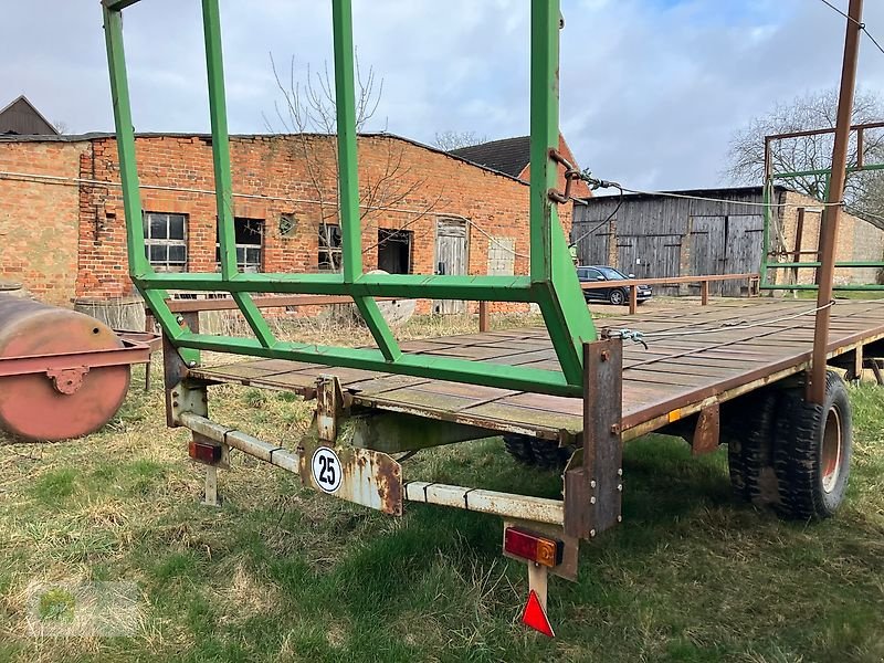 Ballentransportwagen des Typs Fortschritt HTS 50 Ballenwagen, Gebrauchtmaschine in Salsitz (Bild 4)