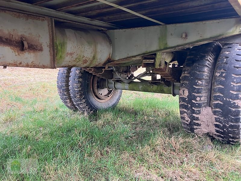 Ballentransportwagen des Typs Fortschritt HTS 50 Ballenwagen, Gebrauchtmaschine in Salsitz (Bild 3)
