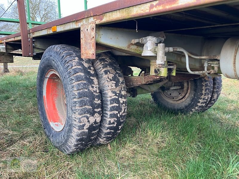 Ballentransportwagen des Typs Fortschritt HTS 50 Ballenwagen, Gebrauchtmaschine in Salsitz (Bild 8)