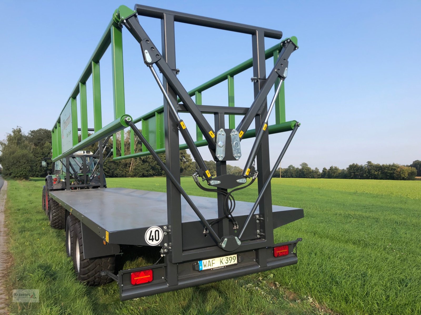 Ballentransportwagen des Typs Krassort Ballentransportwagen, Neumaschine in Sassenberg (Bild 4)