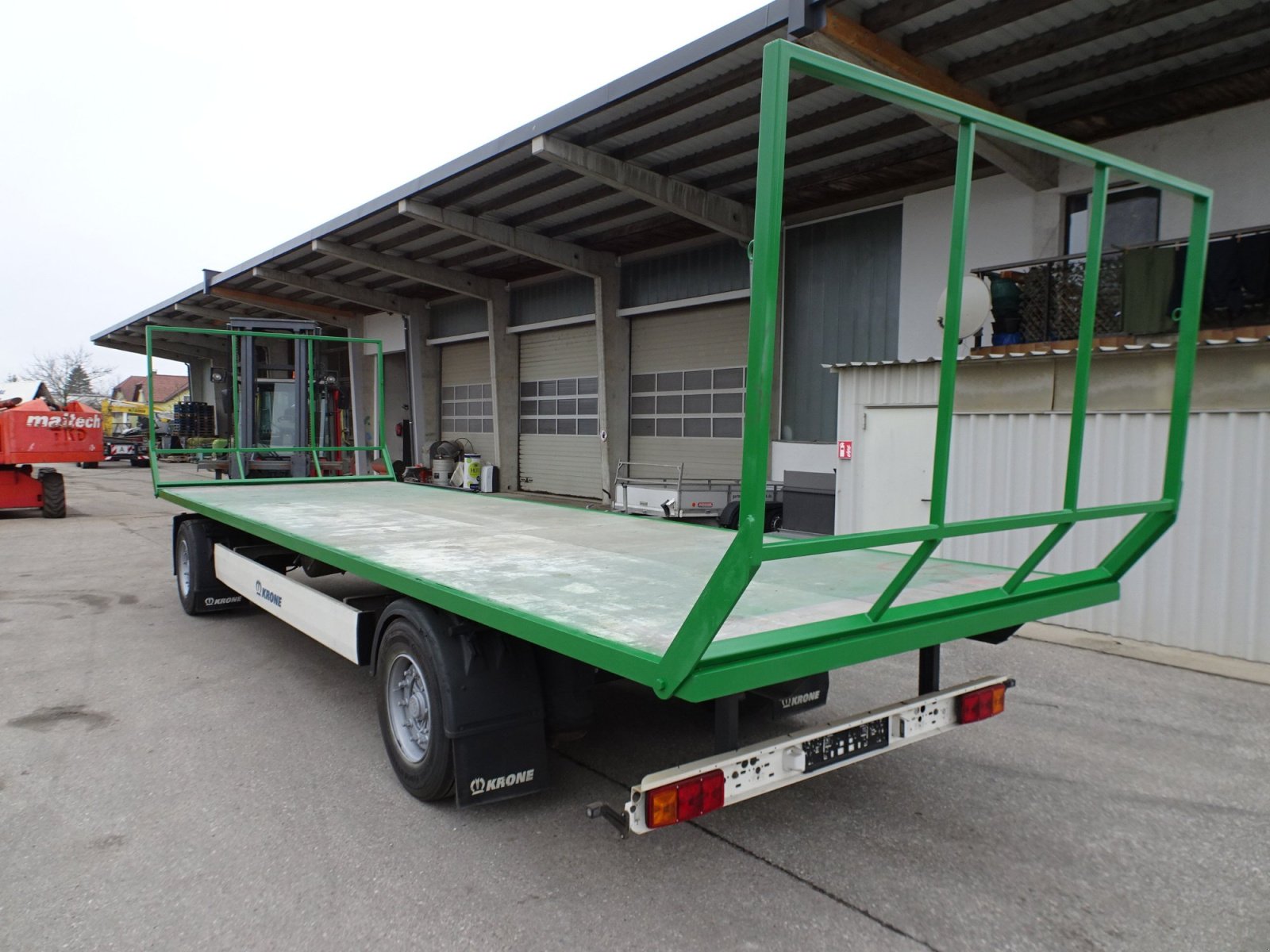 Ballentransportwagen a típus Krone ---------, Gebrauchtmaschine ekkor: st.georgen/y. (Kép 4)