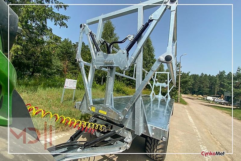 Ballentransportwagen des Typs MD Landmaschinen CM Ballenwagen T 608/2L mit hydraulischer Ladungssicherung, Neumaschine in Zeven (Bild 11)