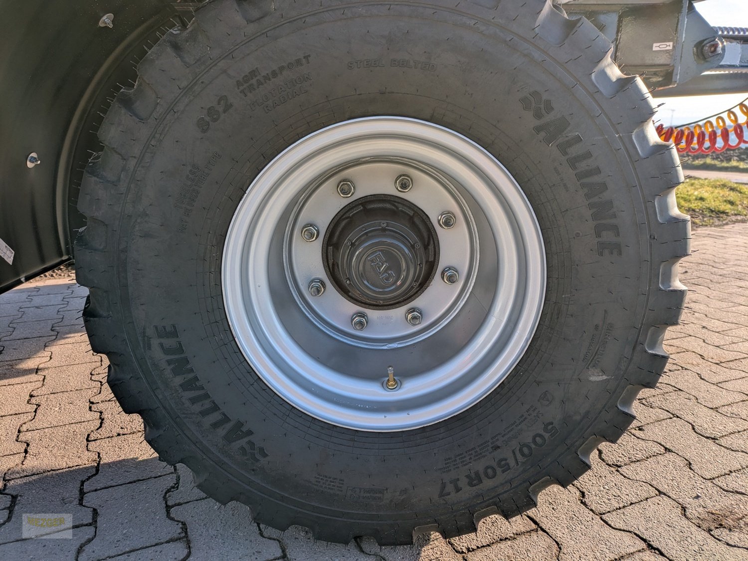 Ballentransportwagen des Typs Mezger Techmont Ballenwagen TBW 24, Neumaschine in Ditzingen (Bild 12)