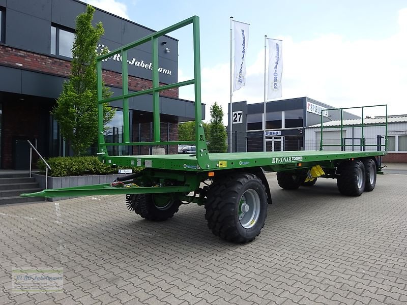 Ballentransportwagen des Typs PRONAR 3-achs Ballenwagen Strohwagen TO 28 KM, 24 to. NEU, Gebrauchtmaschine in Itterbeck (Bild 2)