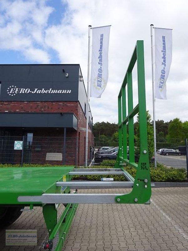 Ballentransportwagen des Typs PRONAR 3-achs Ballenwagen Strohwagen TO 28 KM, 24 to. NEU, Gebrauchtmaschine in Itterbeck (Bild 17)