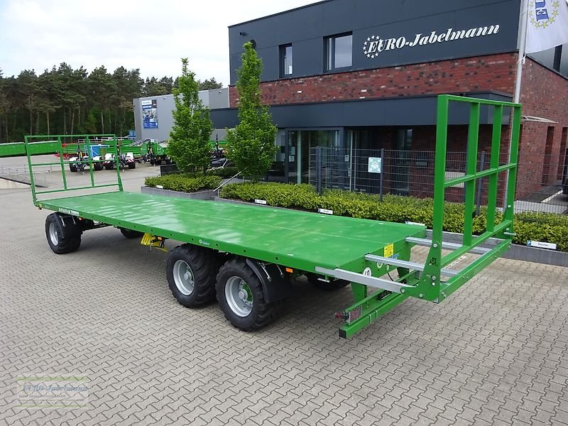 Ballentransportwagen des Typs PRONAR 3-achs Ballenwagen Strohwagen TO 28 KM, 24 to. NEU, Gebrauchtmaschine in Itterbeck (Bild 19)