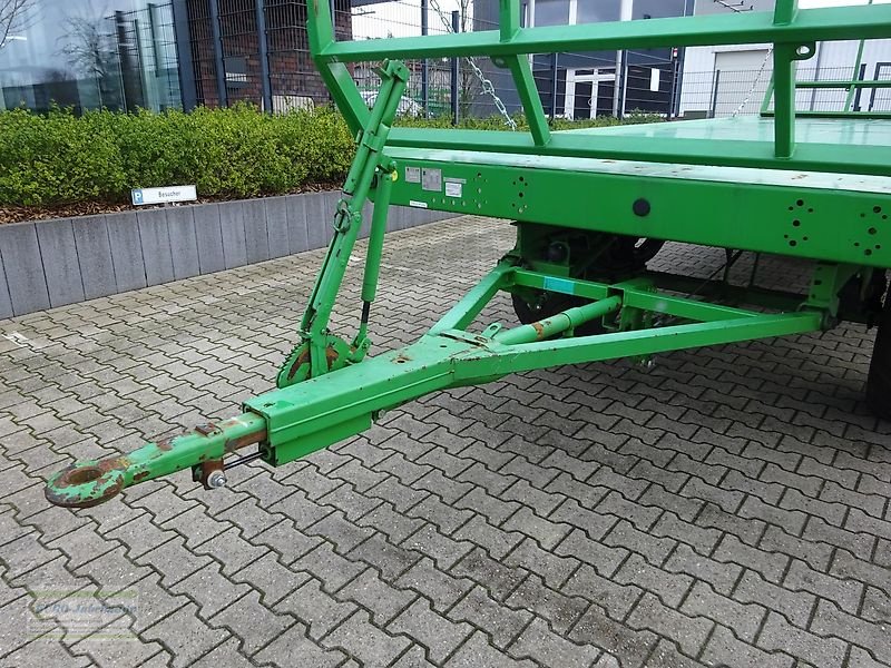 Ballentransportwagen du type PRONAR Ballentransportwagen TO 22 M, Auflaufbremse, 8 to, Bauj. 2021, Gebrauchtmaschine en Itterbeck (Photo 10)