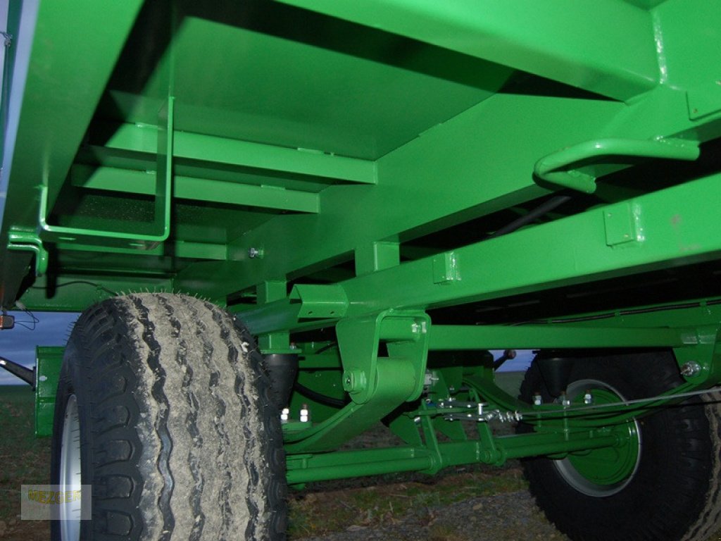 Ballentransportwagen des Typs PRONAR Ballenwagen T022 (10 t), Neumaschine in Ditzingen (Bild 7)