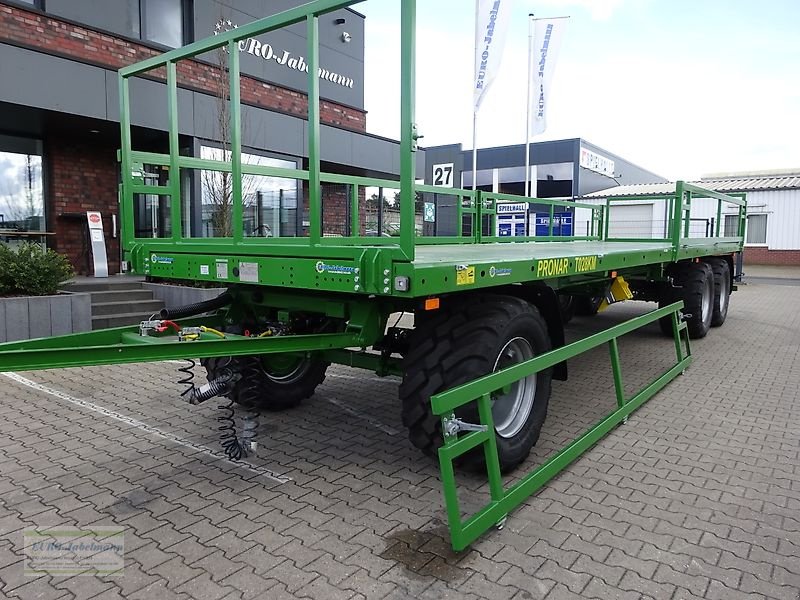 Ballentransportwagen des Typs PRONAR Flachwagen für Ballen- Kartoffelkisten- Gemüsekisten- und Obstkistentransport, TO 26, 18 to, NEU, Neumaschine in Itterbeck (Bild 9)