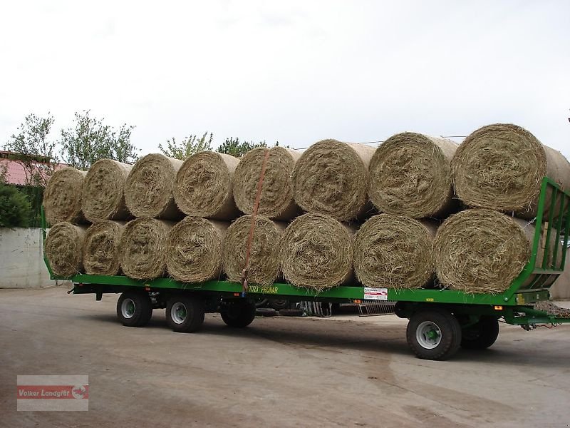Ballentransportwagen des Typs PRONAR T 023 Ballenwagen 15 to, Neumaschine in Ostheim/Rhön (Bild 3)
