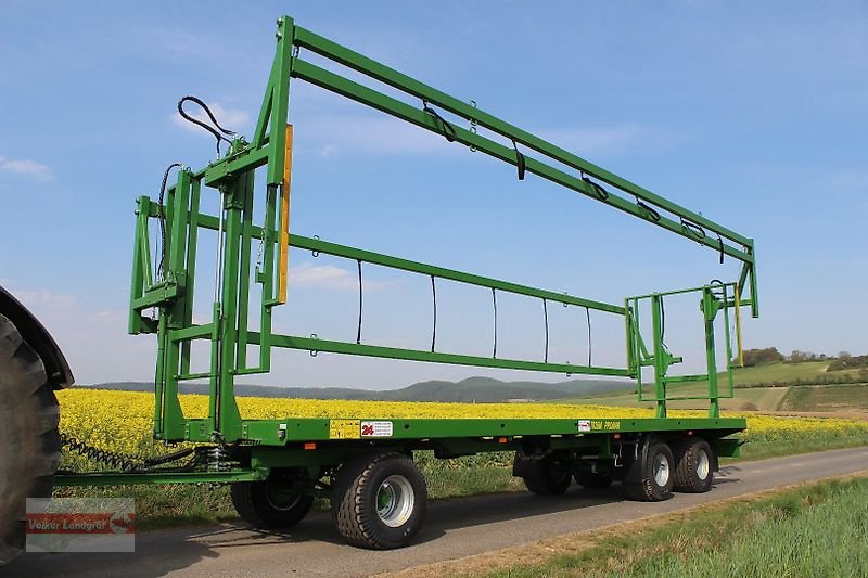 Ballentransportwagen des Typs PRONAR T 028 KM Ballenwagen 24 to, Neumaschine in Ostheim/Rhön (Bild 5)