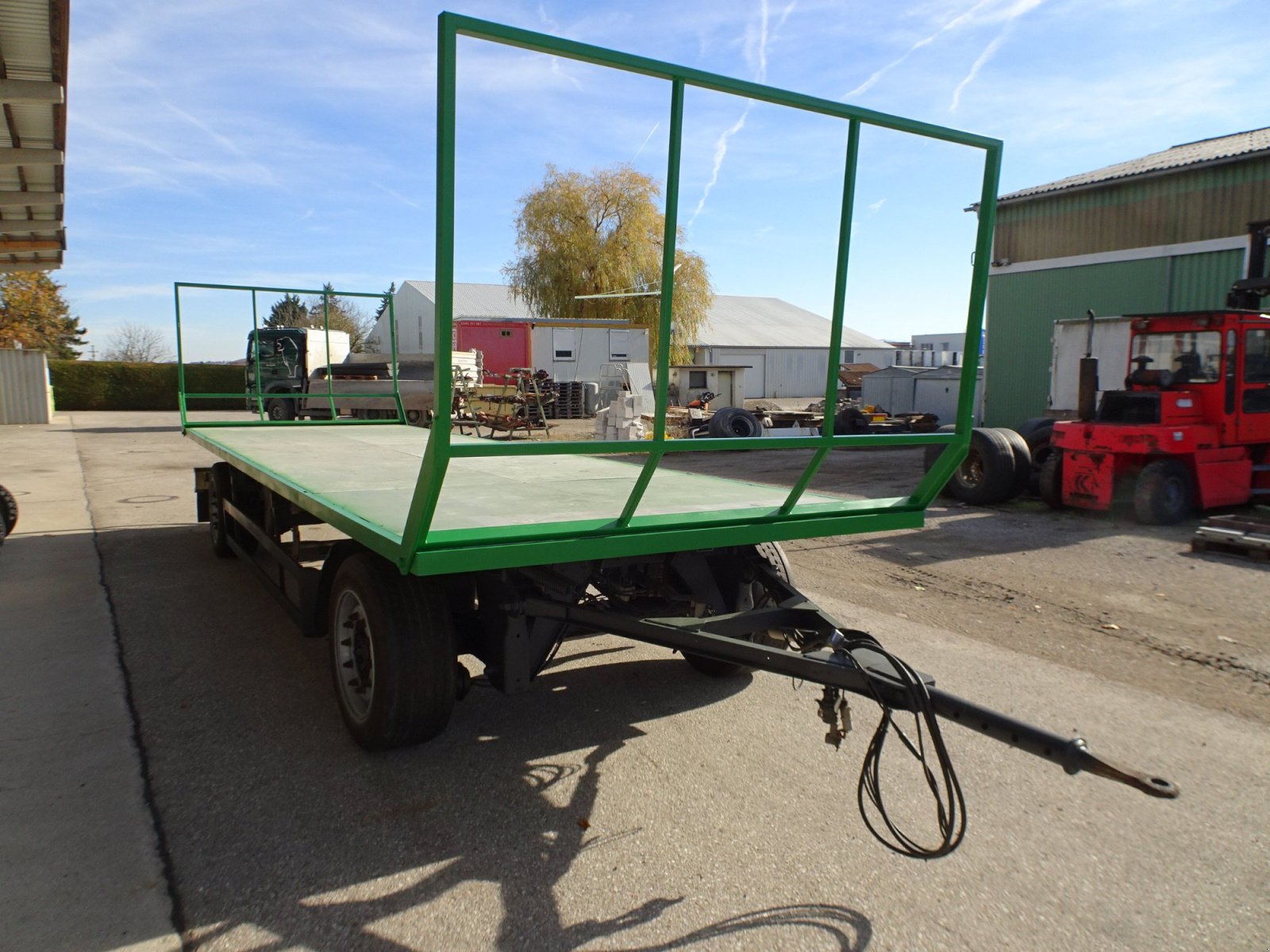 Ballentransportwagen des Typs Schwarzmüller Pritschenanhänger, Gebrauchtmaschine in st.georgen/y. (Bild 9)