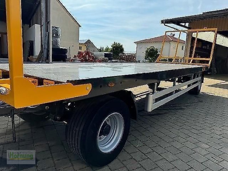 Ballentransportwagen du type WIELTON PRS 16, Vorführmaschine en Unterschneidheim-Zöbingen (Photo 1)