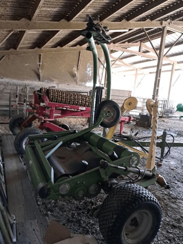 Ballenwickler typu Elho Sidelinee 1520, Gebrauchtmaschine v COGNAC LA FORET (Obrázek 1)