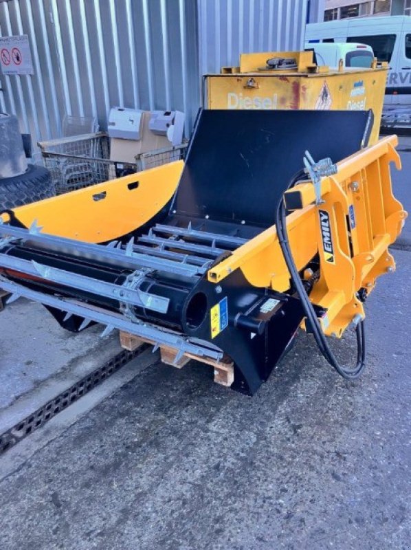 Ballenwickler van het type Emily Pick & Go, Ausstellungsmaschine in Landquart (Foto 3)