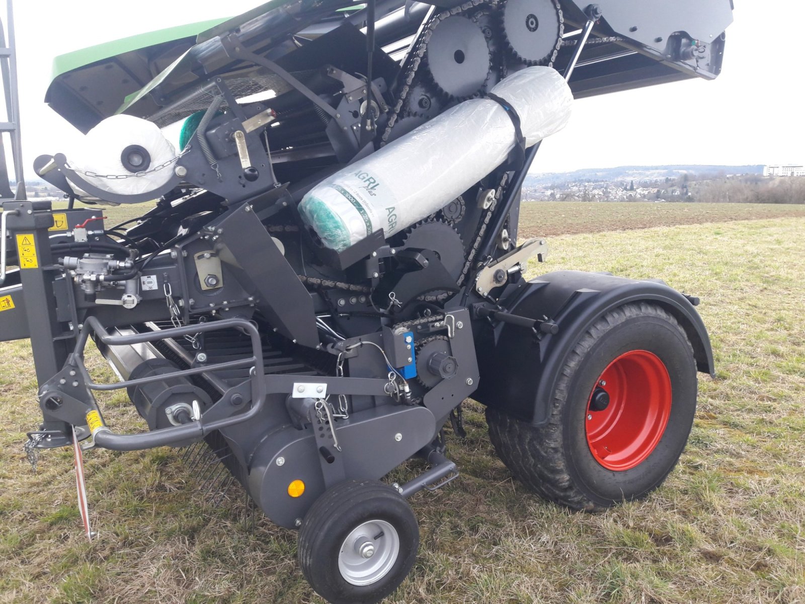 Ballenwickler Türe ait Fendt Rotana 130 F Xtra, Gebrauchtmaschine içinde Nürtingen (resim 2)