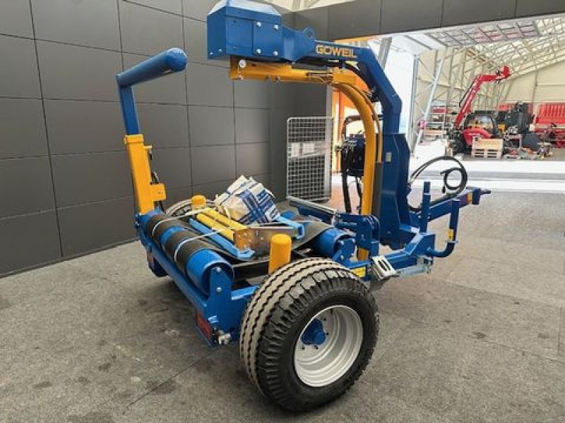 Ballenwickler des Typs Göweil Rundballenwickler G2020, Neumaschine in Tamsweg (Bild 9)