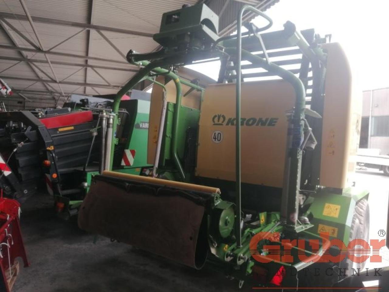 Ballenwickler des Typs Krone Comprima CF 155 XC, Gebrauchtmaschine in Ampfing (Bild 7)