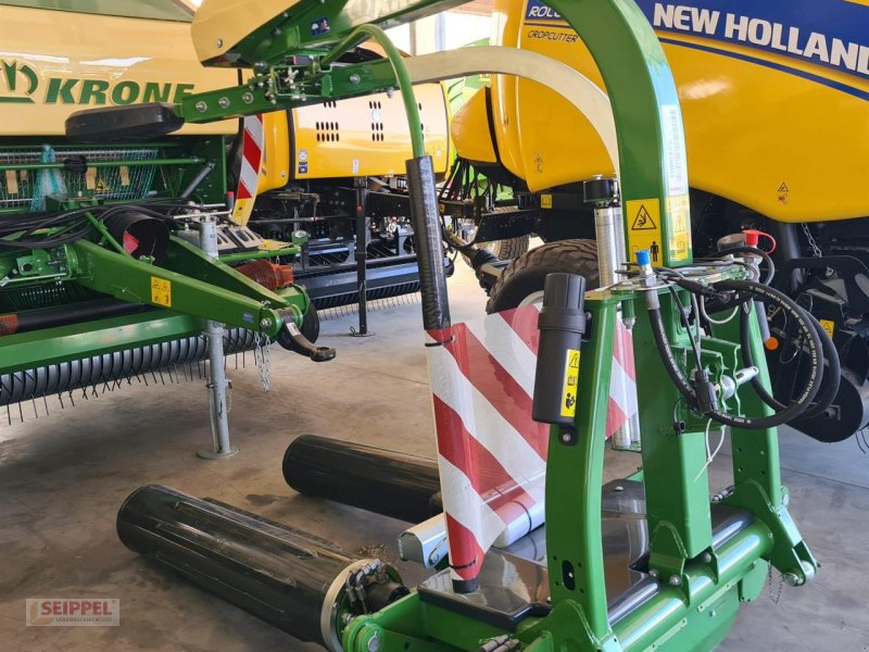 Ballenwickler Türe ait Krone EASYWRAP 150, Neumaschine içinde Groß-Umstadt