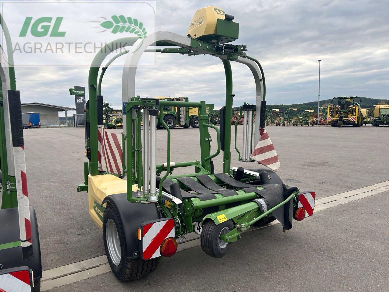 Ballenwickler des Typs Krone EasyWrap 165 T (BW301-20), Neumaschine in Nabburg (Bild 2)