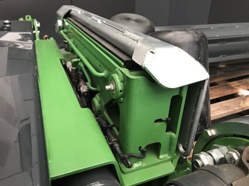 Ballenwickler des Typs Krone Rundballenwickler EasyWrap 150, Neumaschine in Tamsweg (Bild 16)