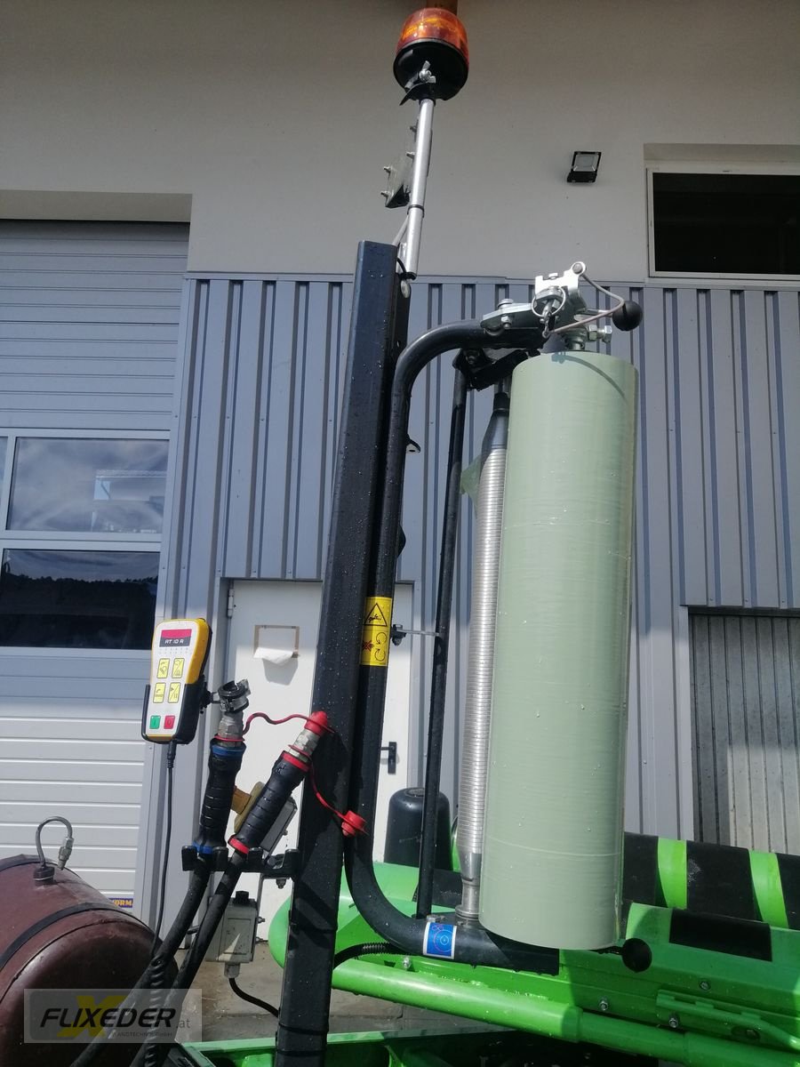 Ballenwickler типа Kuhn Deutz Wrapp Master 1131C, Gebrauchtmaschine в Pattigham (Фотография 9)