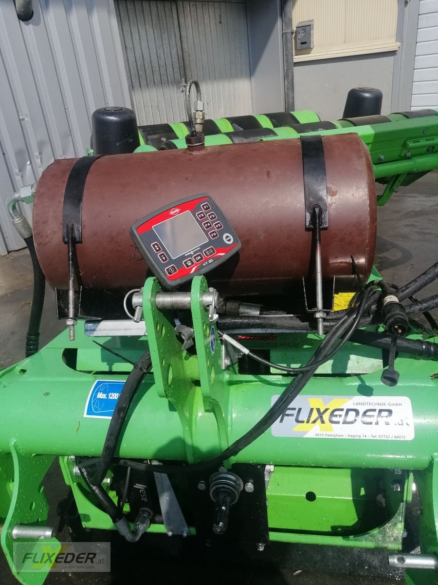 Ballenwickler типа Kuhn Deutz Wrapp Master 1131C, Gebrauchtmaschine в Pattigham (Фотография 10)