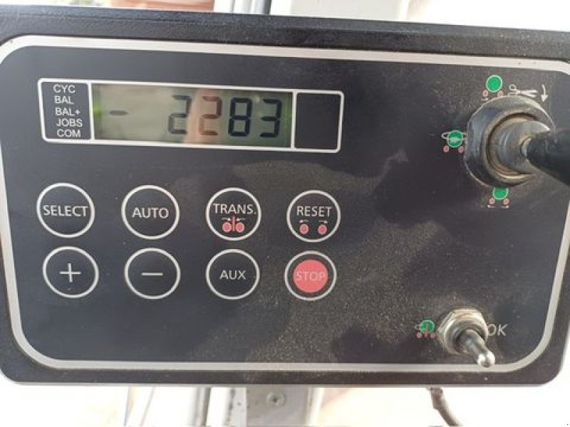 Ballenwickler Türe ait Kuhn Rundballenwickler RW1200C, PRIVATVERKAUF, Gebrauchtmaschine içinde Tamsweg (resim 7)