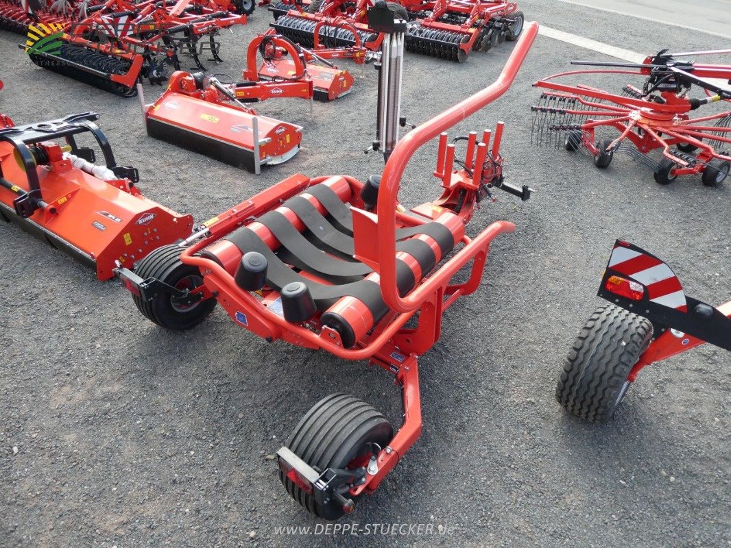 Ballenwickler typu Kuhn RW 1410 C (MY 2023), Neumaschine v Lauterberg/Barbis (Obrázek 1)