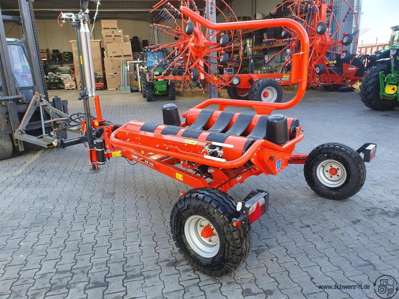 Ballenwickler a típus Kuhn RW 1410 C, Neumaschine ekkor: Aspach (Kép 4)