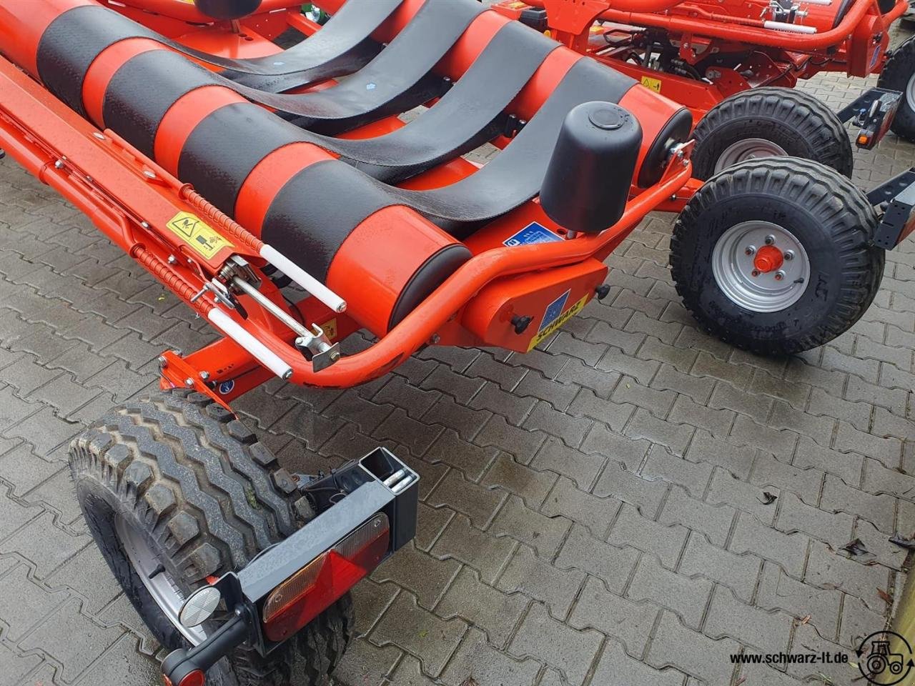 Ballenwickler typu Kuhn RW 1410 M, Gebrauchtmaschine v Aspach (Obrázek 3)