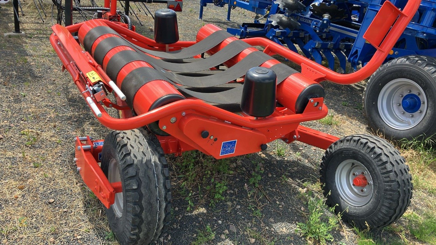 Ballenwickler a típus Kuhn RW 1410C, Neumaschine ekkor: Gerichshain (Kép 5)