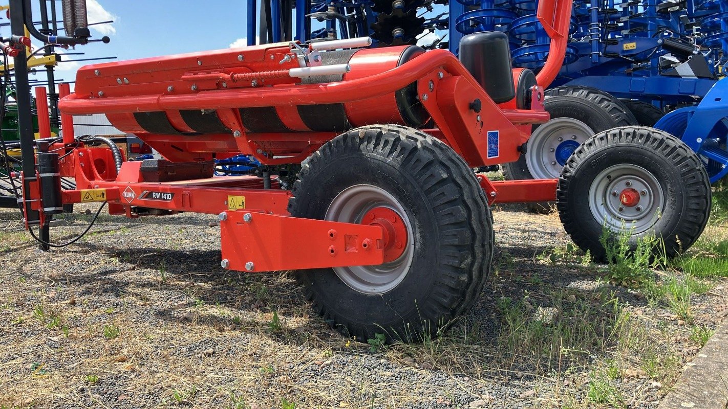 Ballenwickler a típus Kuhn RW 1410C, Neumaschine ekkor: Gerichshain (Kép 6)