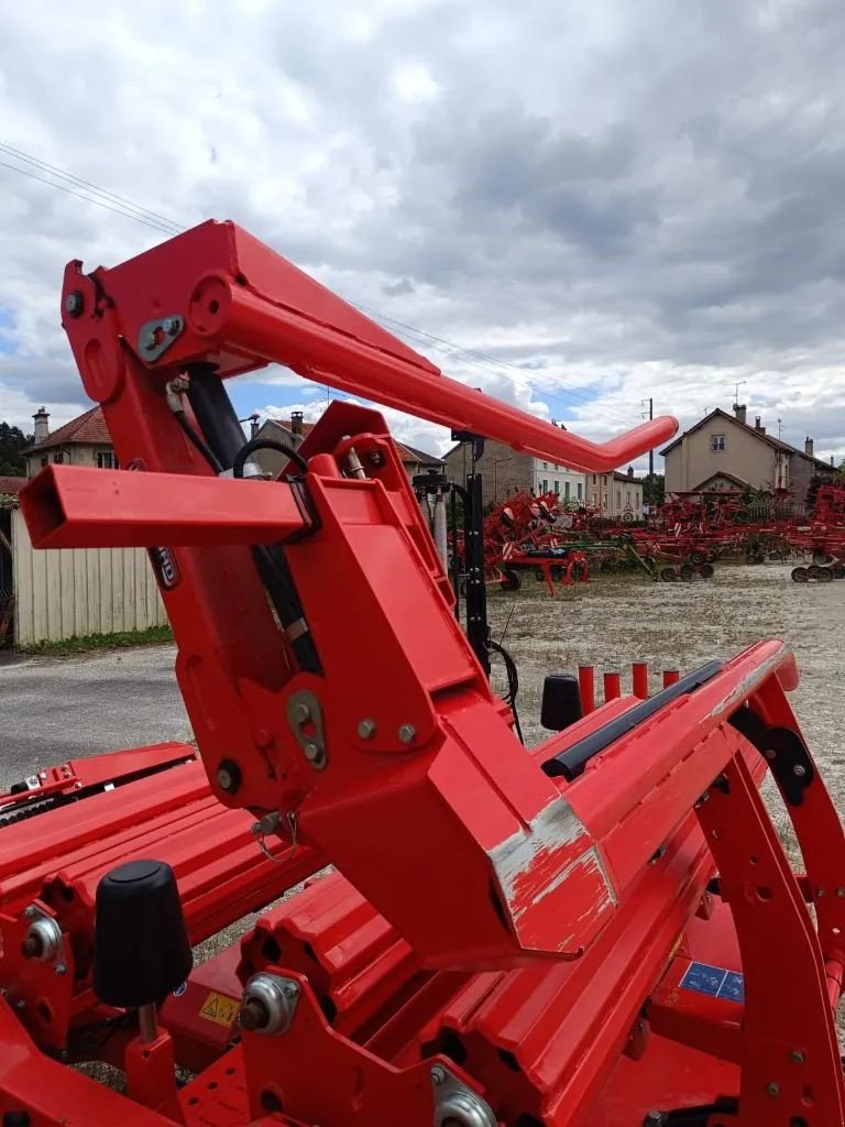 Ballenwickler Türe ait Kuhn Sw1614c, Gebrauchtmaschine içinde Lérouville (resim 8)