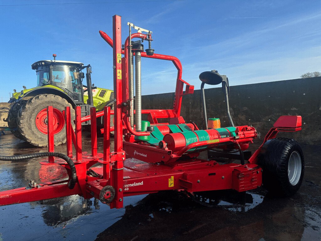 Ballenwickler Türe ait Kverneland ENRUBANNEUSE 7740 S, Gebrauchtmaschine içinde PONTIVY (resim 1)