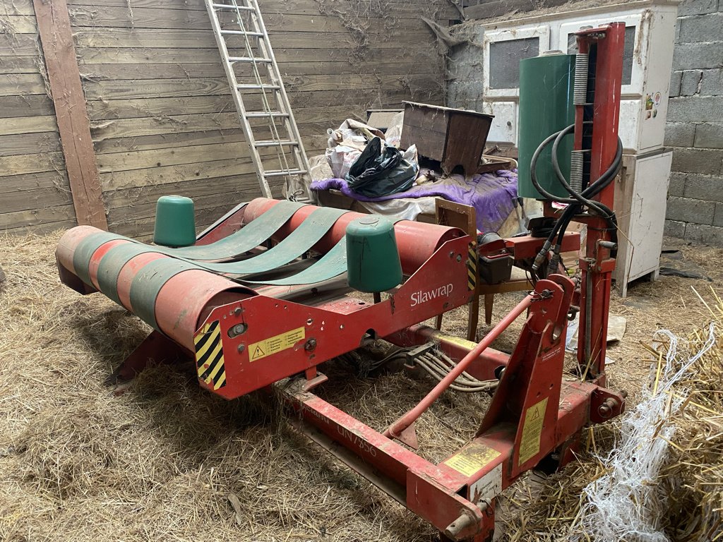 Ballenwickler typu Kverneland UN 7556, Gebrauchtmaschine v UZERCHE (Obrázek 2)