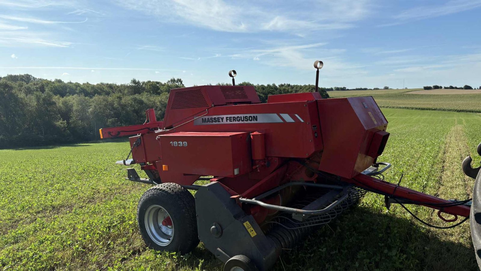 Ballenwickler typu Massey Ferguson 1839 Småballe presser, Gebrauchtmaschine v Nørager (Obrázek 2)