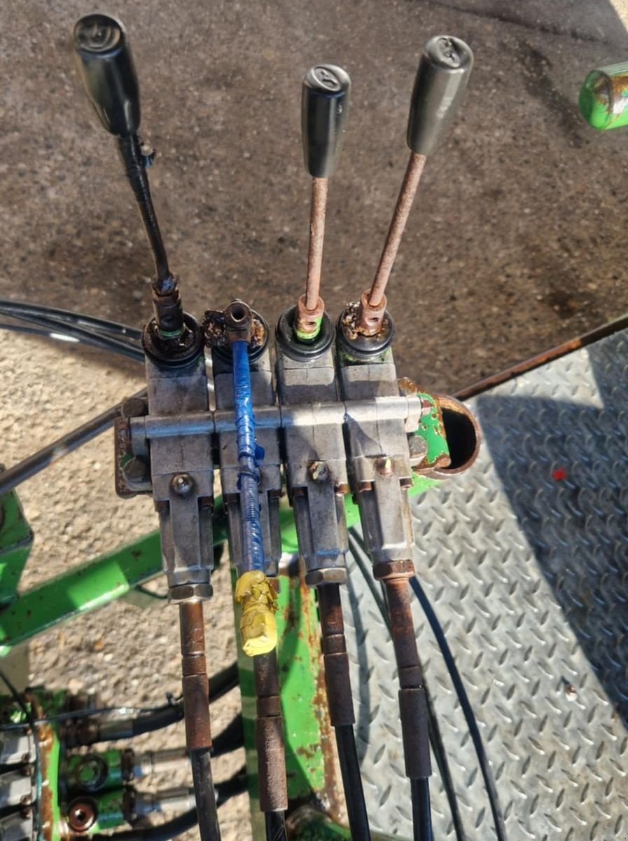 Ballenwickler des Typs McHale 991 B, Gebrauchtmaschine in Villach/Zauchen (Bild 6)