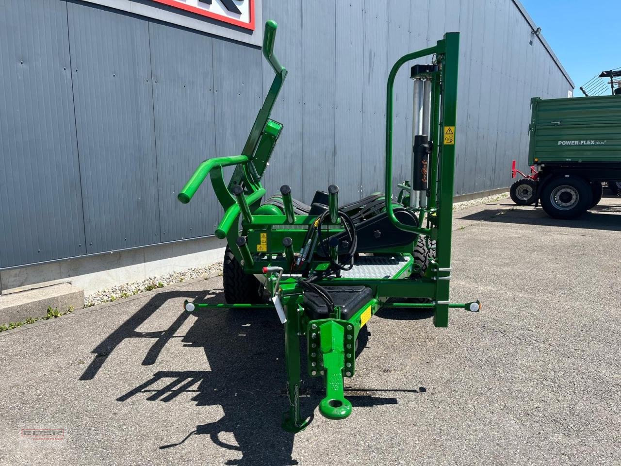 Ballenwickler des Typs McHale 991 BE, Neumaschine in Tuntenhausen (Bild 2)