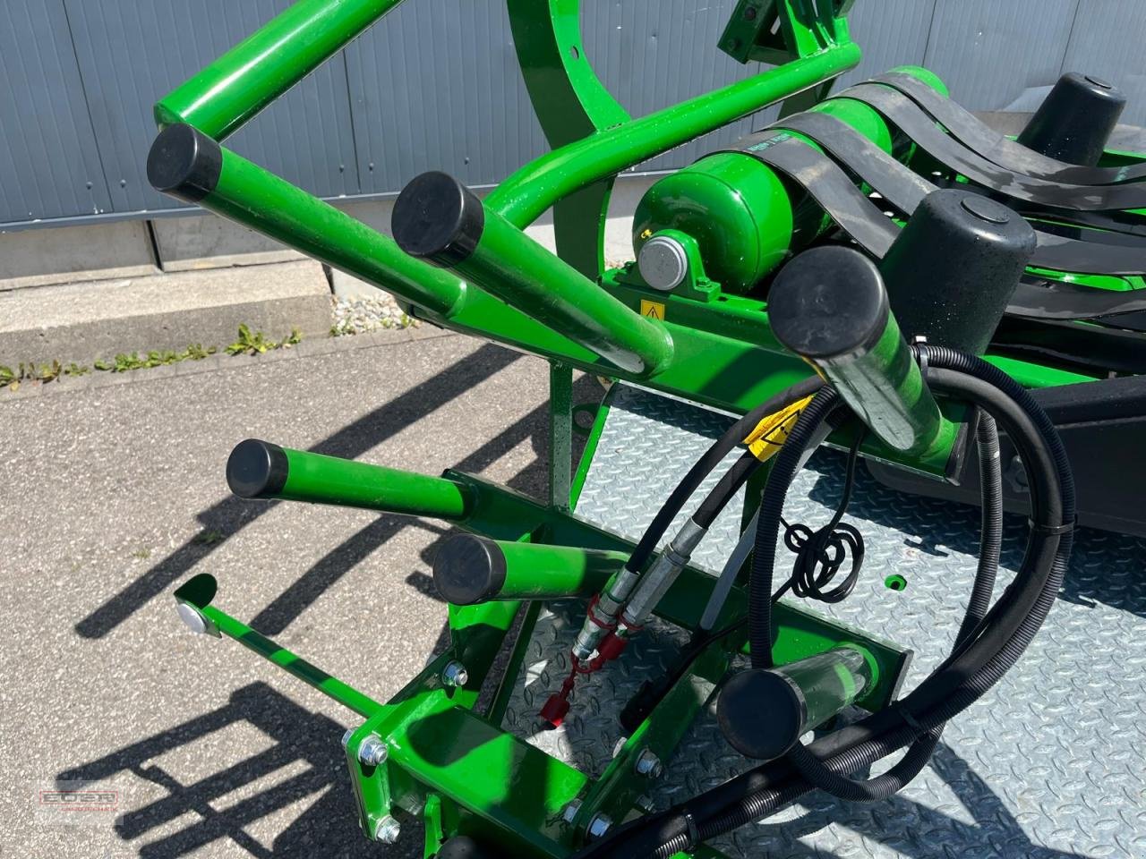 Ballenwickler des Typs McHale 991 BE, Neumaschine in Tuntenhausen (Bild 5)