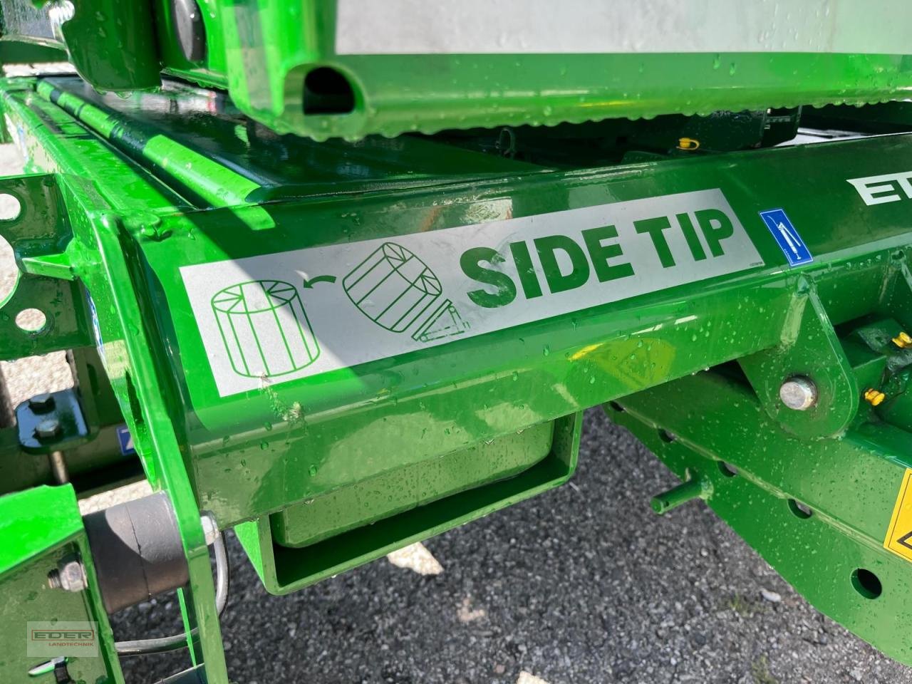 Ballenwickler of the type McHale 991 High Speed, Neumaschine in Tuntenhausen (Picture 8)