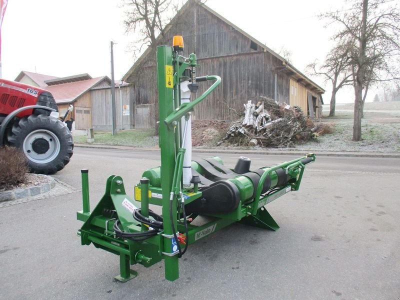 Ballenwickler of the type McHale 991 LBER Stationärwickler, Neumaschine in St. Marienkirchen (Picture 3)