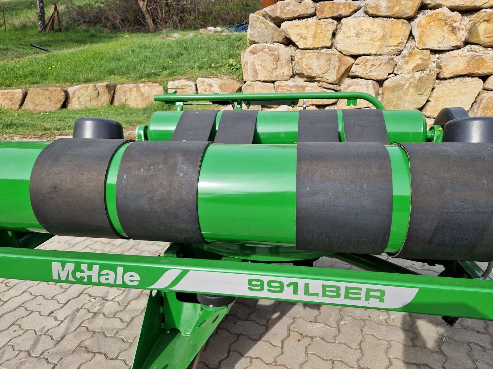 Ballenwickler des Typs McHale 991, Neumaschine in Obritzberg (Bild 5)