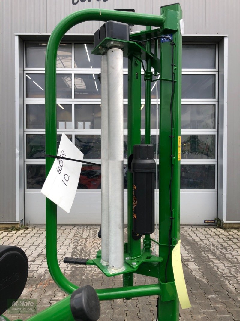 Ballenwickler des Typs McHale 991BE, Neumaschine in Borgholzhausen (Bild 14)