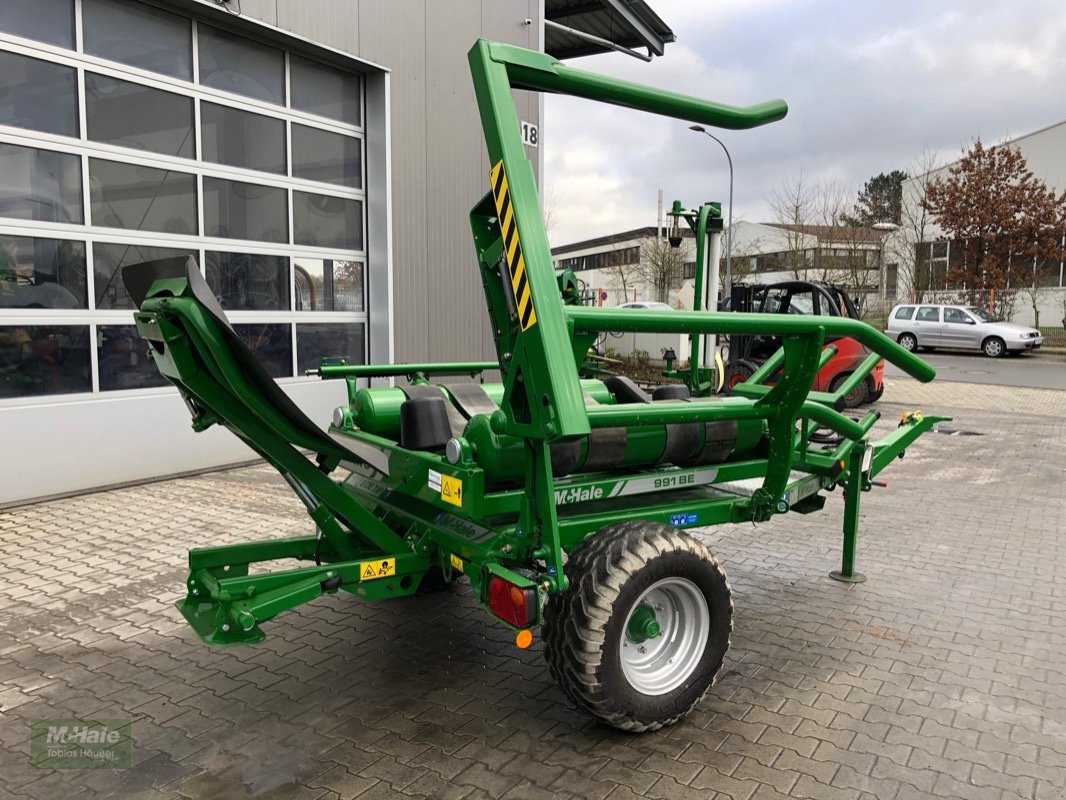 Ballenwickler des Typs McHale 991BE, Neumaschine in Borgholzhausen (Bild 11)