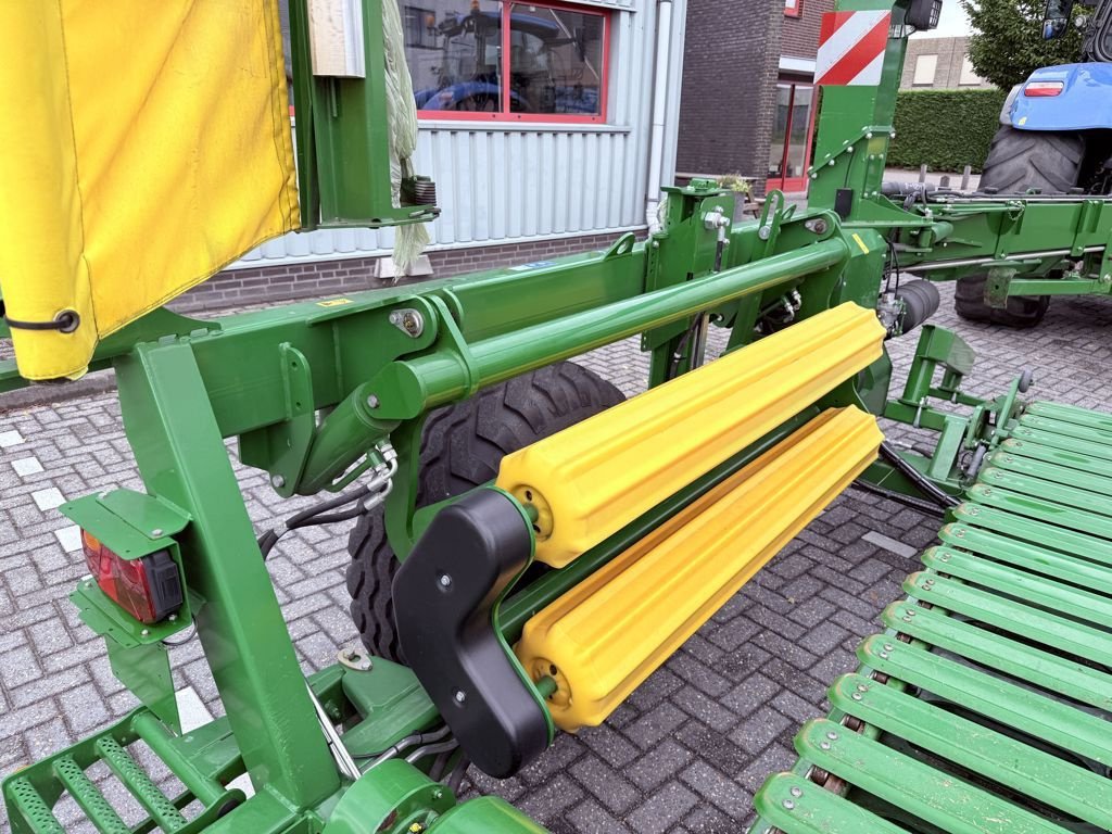 Ballenwickler of the type McHale 998 Balenwikkelaar, Gebrauchtmaschine in BOEKEL (Picture 11)