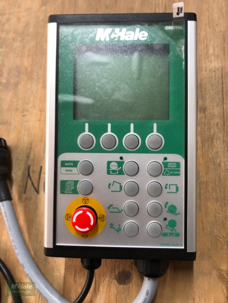 Ballenwickler of the type McHale Orbital High Speed Rundballenwickler, Neumaschine in Borgholzhausen (Picture 14)